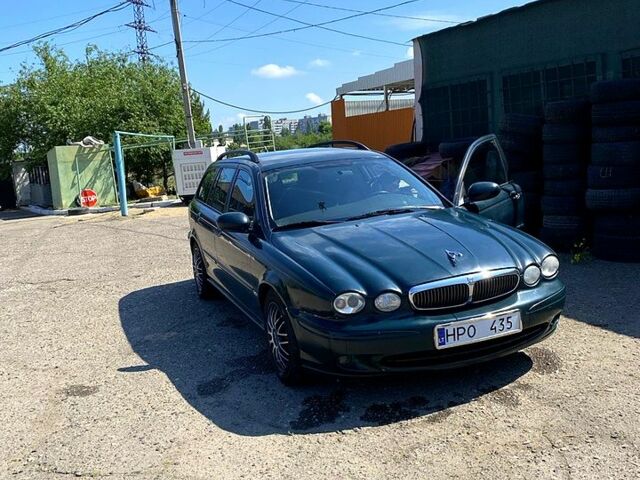 Ягуар Х-Тайп, об'ємом двигуна 2 л та пробігом 300 тис. км за 2890 $, фото 1 на Automoto.ua