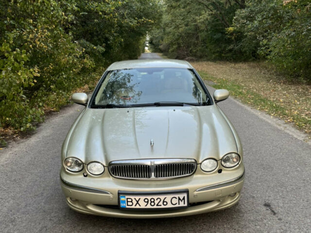 Жовтий Ягуар Х-Тайп, об'ємом двигуна 2.5 л та пробігом 222 тис. км за 5600 $, фото 1 на Automoto.ua