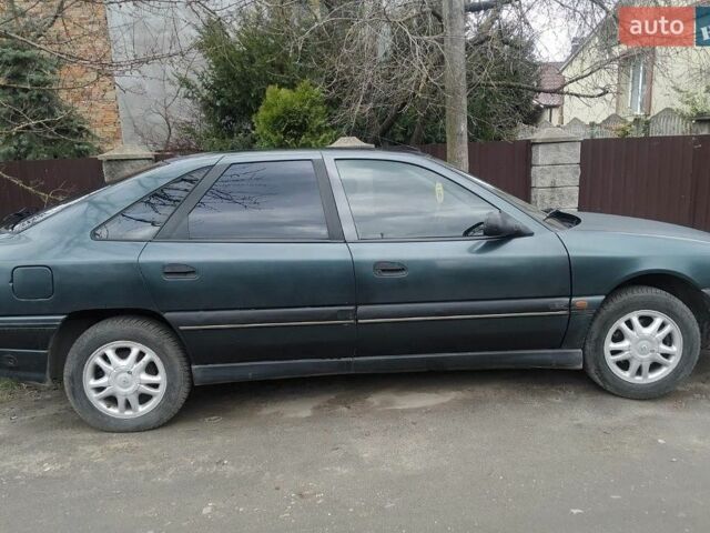 Белый Ягуар XE, объемом двигателя 2 л и пробегом 84 тыс. км за 13024 $, фото 1 на Automoto.ua