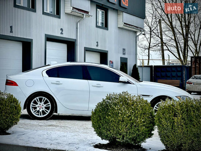 Білий Ягуар XE, об'ємом двигуна 2 л та пробігом 159 тис. км за 14999 $, фото 1 на Automoto.ua