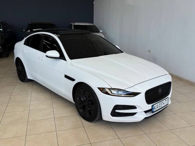 Білий Ягуар XE, об'ємом двигуна 2 л та пробігом 89 тис. км за 18500 $, фото 1 на Automoto.ua