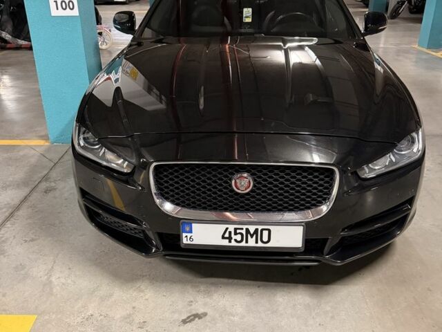 Чорний Ягуар XE, об'ємом двигуна 2 л та пробігом 146 тис. км за 13957 $, фото 1 на Automoto.ua