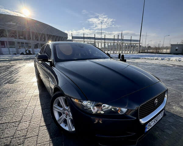 Чорний Ягуар XE, об'ємом двигуна 2 л та пробігом 90 тис. км за 13500 $, фото 1 на Automoto.ua