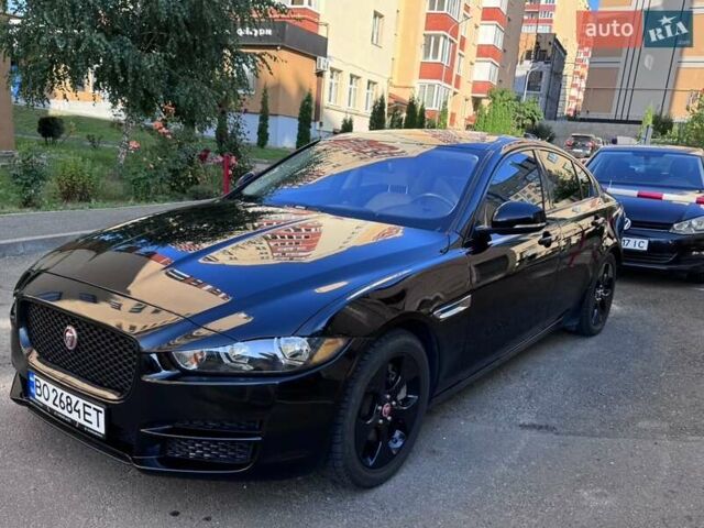 Чорний Ягуар XE, об'ємом двигуна 2 л та пробігом 115 тис. км за 13500 $, фото 1 на Automoto.ua