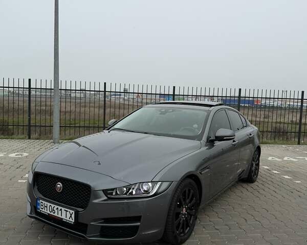 Ягуар XE, об'ємом двигуна 2 л та пробігом 155 тис. км за 17500 $, фото 1 на Automoto.ua