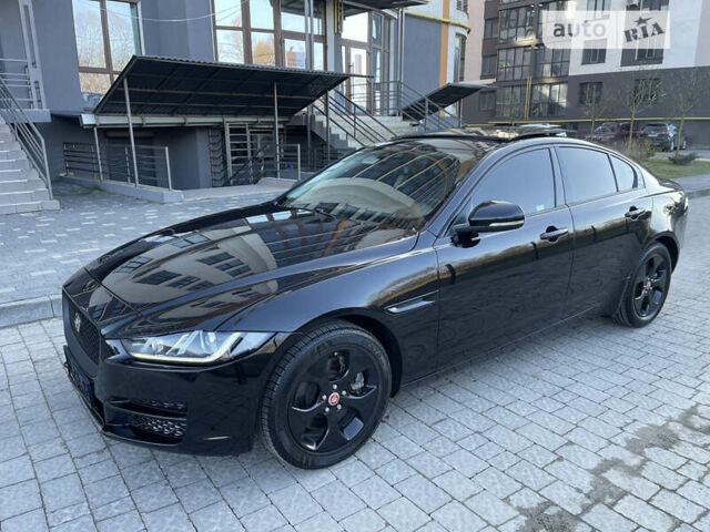 Ягуар XE, об'ємом двигуна 2 л та пробігом 106 тис. км за 17600 $, фото 1 на Automoto.ua