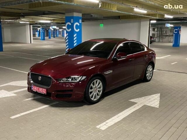 Ягуар XE, объемом двигателя 0 л и пробегом 107 тыс. км за 17900 $, фото 1 на Automoto.ua
