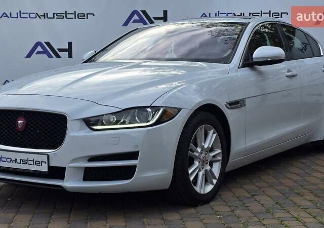 Ягуар XE, об'ємом двигуна 2 л та пробігом 131 тис. км за 14500 $, фото 1 на Automoto.ua