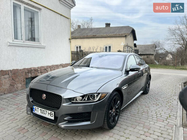 Серый Ягуар XE, объемом двигателя 2 л и пробегом 228 тыс. км за 16400 $, фото 1 на Automoto.ua