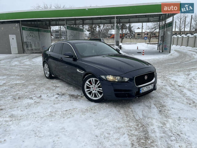 Синій Ягуар XE, об'ємом двигуна 2 л та пробігом 268 тис. км за 13950 $, фото 1 на Automoto.ua