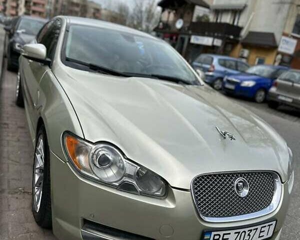 Бежевый Ягуар ХФ, объемом двигателя 3 л и пробегом 199 тыс. км за 8200 $, фото 1 на Automoto.ua