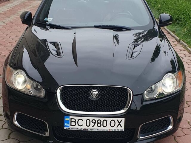 Чорний Ягуар ХФ, об'ємом двигуна 5 л та пробігом 180 тис. км за 34600 $, фото 1 на Automoto.ua