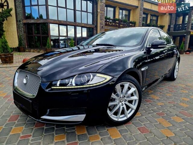 Чорний Ягуар ХФ, об'ємом двигуна 2.18 л та пробігом 270 тис. км за 13600 $, фото 1 на Automoto.ua