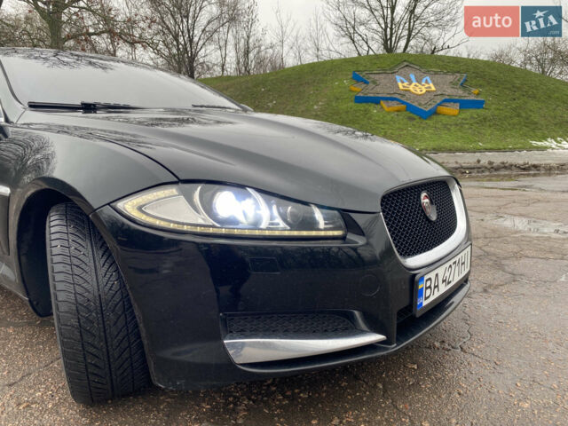 Чорний Ягуар ХФ, об'ємом двигуна 2 л та пробігом 225 тис. км за 11999 $, фото 1 на Automoto.ua