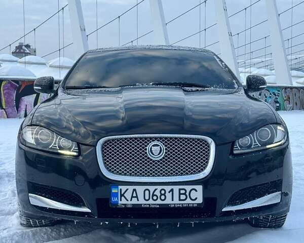 Черный Ягуар ХФ, объемом двигателя 2 л и пробегом 150 тыс. км за 12500 $, фото 1 на Automoto.ua