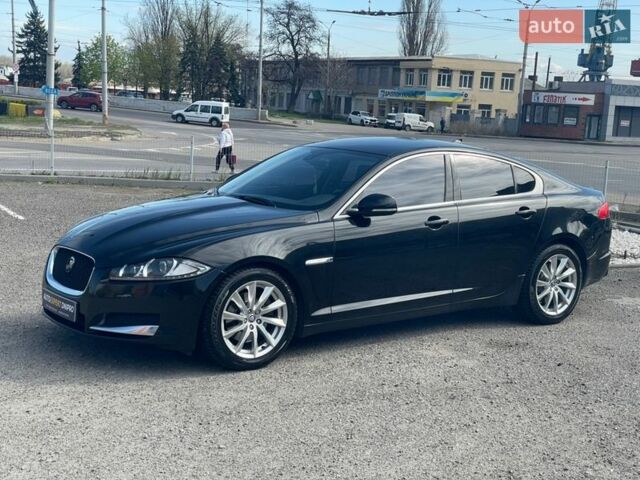 Черный Ягуар ХФ, объемом двигателя 2 л и пробегом 196 тыс. км за 10500 $, фото 1 на Automoto.ua