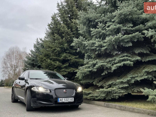 Чорний Ягуар ХФ, об'ємом двигуна 2 л та пробігом 193 тис. км за 12000 $, фото 1 на Automoto.ua