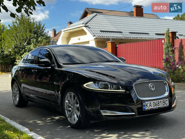 Чорний Ягуар ХФ, об'ємом двигуна 2 л та пробігом 147 тис. км за 11900 $, фото 1 на Automoto.ua