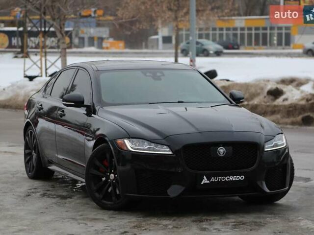 Черный Ягуар ХФ, объемом двигателя 2.99 л и пробегом 122 тыс. км за 19500 $, фото 1 на Automoto.ua