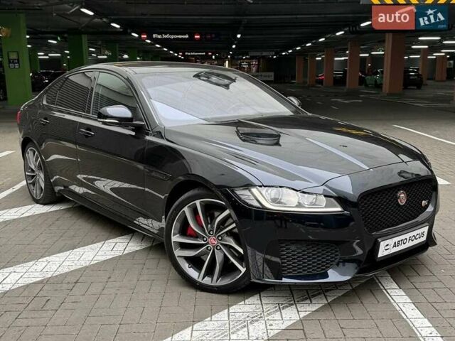 Черный Ягуар ХФ, объемом двигателя 3 л и пробегом 164 тыс. км за 17990 $, фото 1 на Automoto.ua