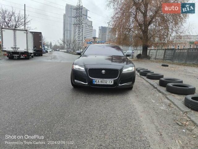 Черный Ягуар ХФ, объемом двигателя 2 л и пробегом 140 тыс. км за 18500 $, фото 1 на Automoto.ua