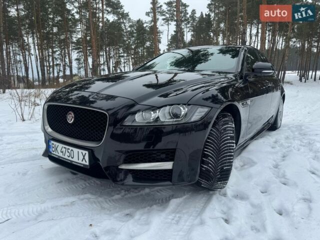 Чорний Ягуар ХФ, об'ємом двигуна 2 л та пробігом 173 тис. км за 19200 $, фото 1 на Automoto.ua