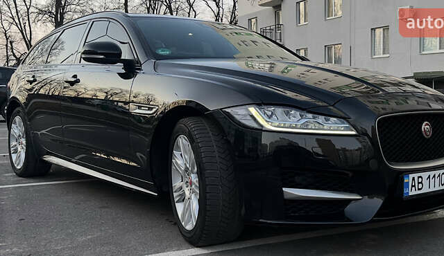 Чорний Ягуар ХФ, об'ємом двигуна 2 л та пробігом 91 тис. км за 27999 $, фото 1 на Automoto.ua