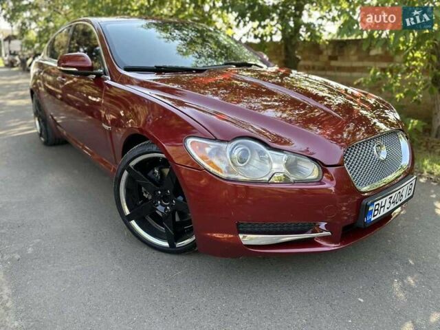 Ягуар ХФ 2012 у Одесі на Automoto.ua Червоний Ягуар ХФ, об'ємом двигуна 2.97 л та пробігом 54 тис. км за 11800 $, фото 1 на Automoto.ua