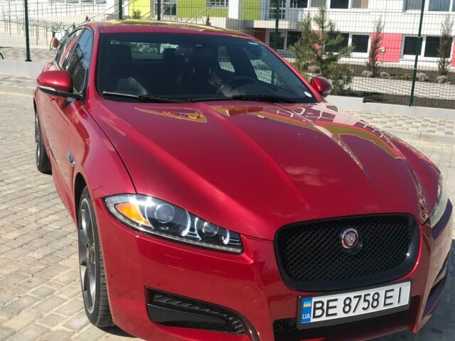 Червоний Ягуар ХФ, об'ємом двигуна 3 л та пробігом 45 тис. км за 19500 $, фото 1 на Automoto.ua