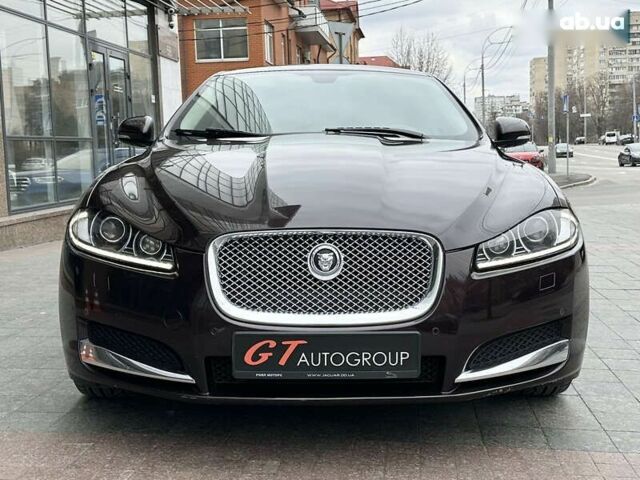 Ягуар ХФ, объемом двигателя 3 л и пробегом 103 тыс. км за 12900 $, фото 1 на Automoto.ua
