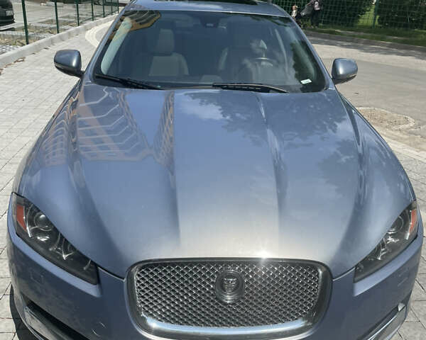 Ягуар ХФ, объемом двигателя 2 л и пробегом 218 тыс. км за 12100 $, фото 1 на Automoto.ua