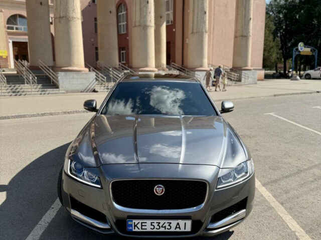 Сірий Ягуар ХФ, об'ємом двигуна 2 л та пробігом 133 тис. км за 17200 $, фото 1 на Automoto.ua