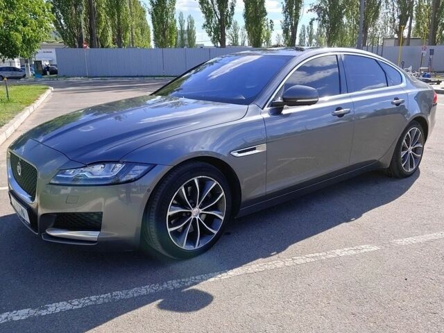Сірий Ягуар ХФ, об'ємом двигуна 2 л та пробігом 270 тис. км за 15999 $, фото 1 на Automoto.ua