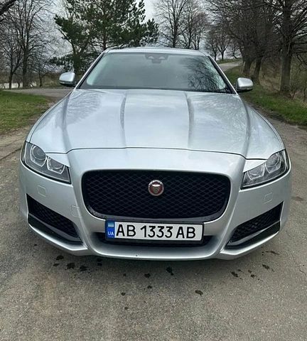 Серый Ягуар ХФ, объемом двигателя 2 л и пробегом 105 тыс. км за 16000 $, фото 1 на Automoto.ua