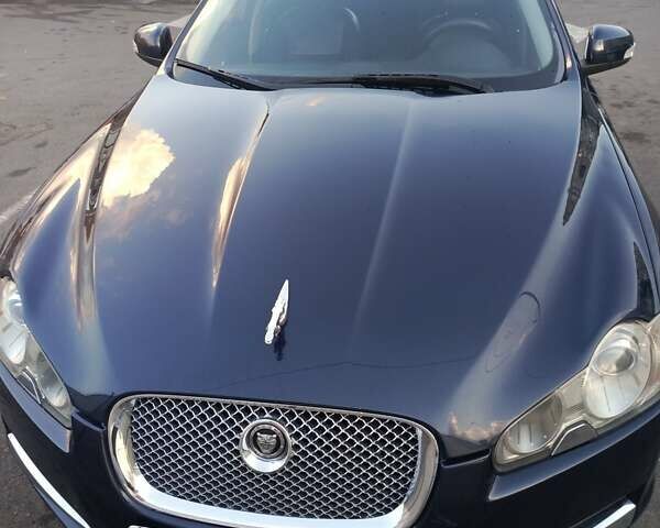 Синий Ягуар ХФ, объемом двигателя 2.97 л и пробегом 235 тыс. км за 7300 $, фото 1 на Automoto.ua