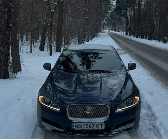 Синий Ягуар ХФ, объемом двигателя 2 л и пробегом 190 тыс. км за 9700 $, фото 1 на Automoto.ua