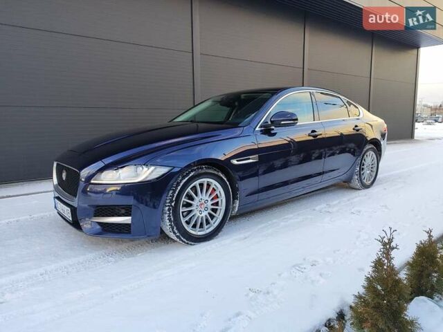 Синій Ягуар ХФ, об'ємом двигуна 2 л та пробігом 208 тис. км за 18000 $, фото 1 на Automoto.ua