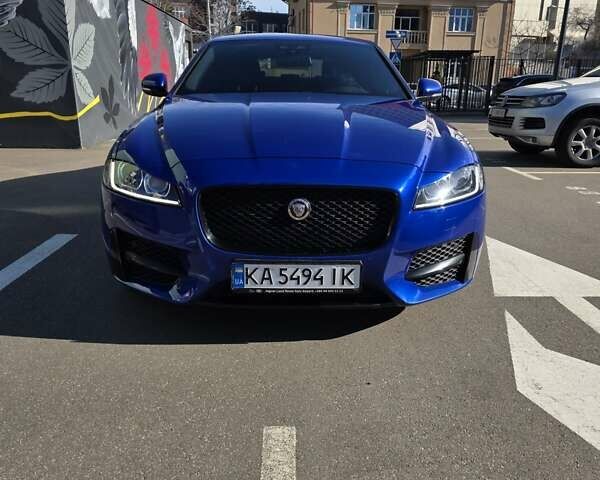 Синий Ягуар ХФ, объемом двигателя 2 л и пробегом 94 тыс. км за 25000 $, фото 1 на Automoto.ua