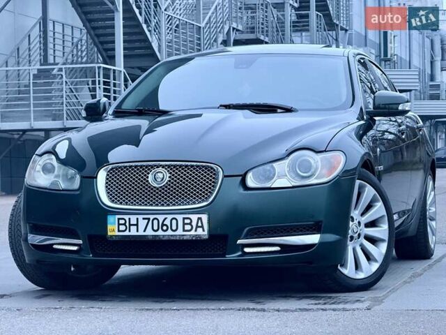 Зелений Ягуар ХФ, об'ємом двигуна 2.72 л та пробігом 305 тис. км за 7800 $, фото 1 на Automoto.ua