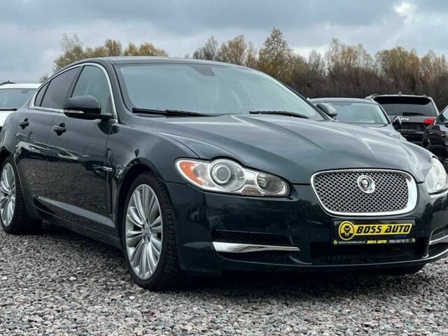 Зеленый Ягуар ХФ, объемом двигателя 3 л и пробегом 153 тыс. км за 13300 $, фото 1 на Automoto.ua