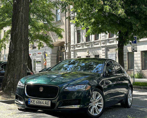Ягуар ХФ 2016 в Днепре (Днепропетровске) на Automoto.ua Зеленый Ягуар ХФ, объемом двигателя 3 л и пробегом 130 тыс. км за 16500 $, фото 1 на Automoto.ua