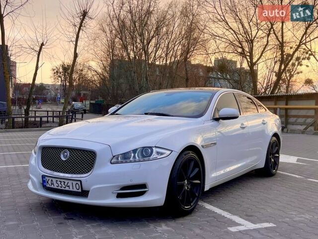 Белый Ягуар Икс Джей, объемом двигателя 3 л и пробегом 160 тыс. км за 18000 $, фото 1 на Automoto.ua