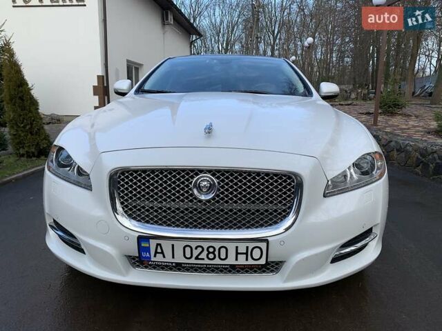 Білий Ягуар Ікс Джей, об'ємом двигуна 3 л та пробігом 78 тис. км за 27000 $, фото 1 на Automoto.ua