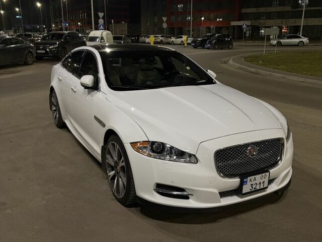Білий Ягуар Ікс Джей, об'ємом двигуна 3 л та пробігом 173 тис. км за 18500 $, фото 1 на Automoto.ua