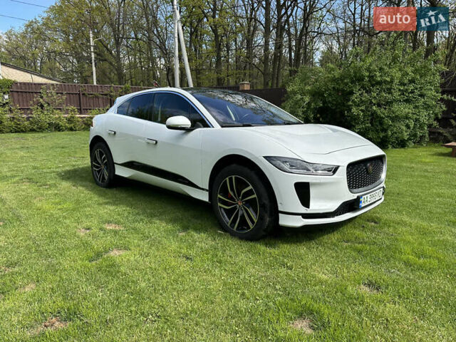 Белый Ягуар I-Pace, объемом двигателя 0 л и пробегом 43 тыс. км за 27300 $, фото 1 на Automoto.ua