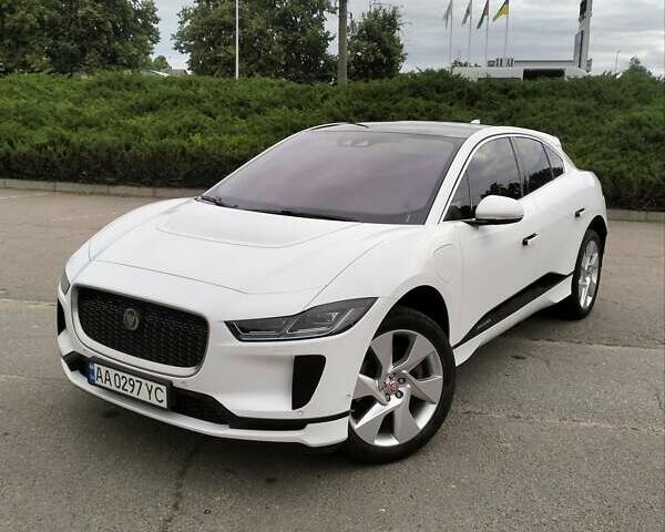 Белый Ягуар I-Pace, объемом двигателя 0 л и пробегом 129 тыс. км за 22800 $, фото 1 на Automoto.ua