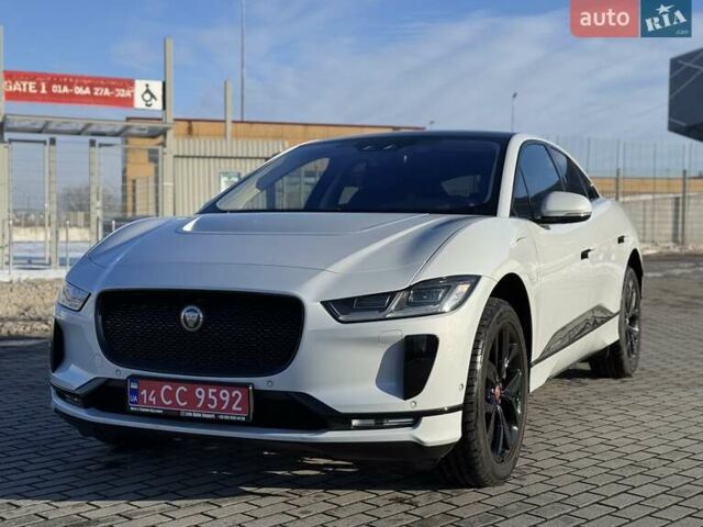 Белый Ягуар I-Pace, объемом двигателя 0 л и пробегом 81 тыс. км за 23500 $, фото 1 на Automoto.ua