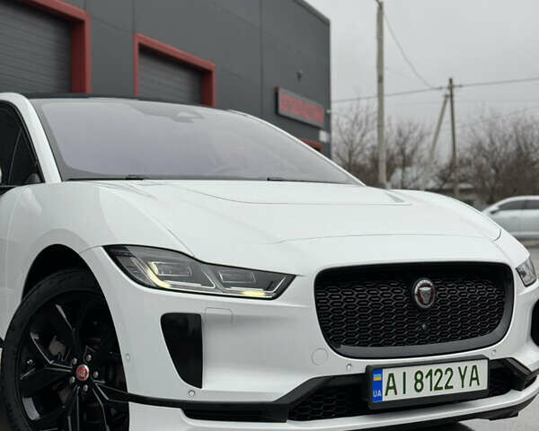 Белый Ягуар I-Pace, объемом двигателя 0 л и пробегом 80 тыс. км за 34500 $, фото 1 на Automoto.ua