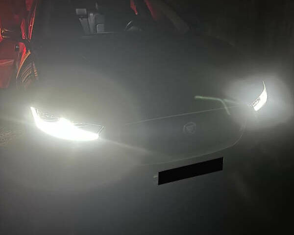 Черный Ягуар I-Pace, объемом двигателя 0 л и пробегом 188 тыс. км за 26400 $, фото 1 на Automoto.ua