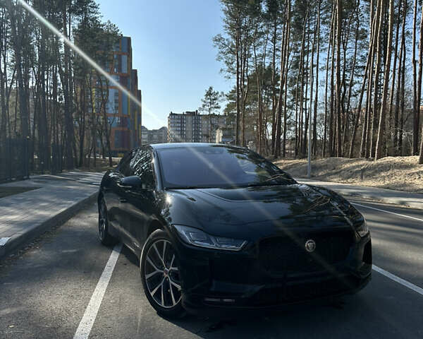 Черный Ягуар I-Pace, объемом двигателя 0 л и пробегом 122 тыс. км за 23300 $, фото 1 на Automoto.ua